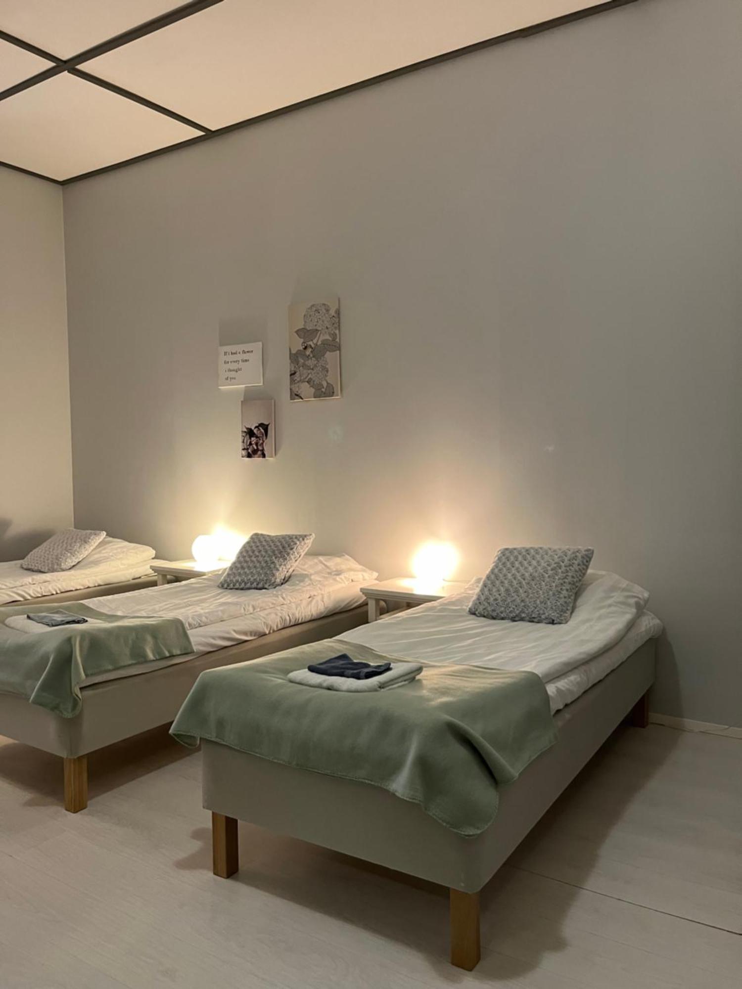 Hotelli Keskipiste Kärsämäki Zewnętrze zdjęcie