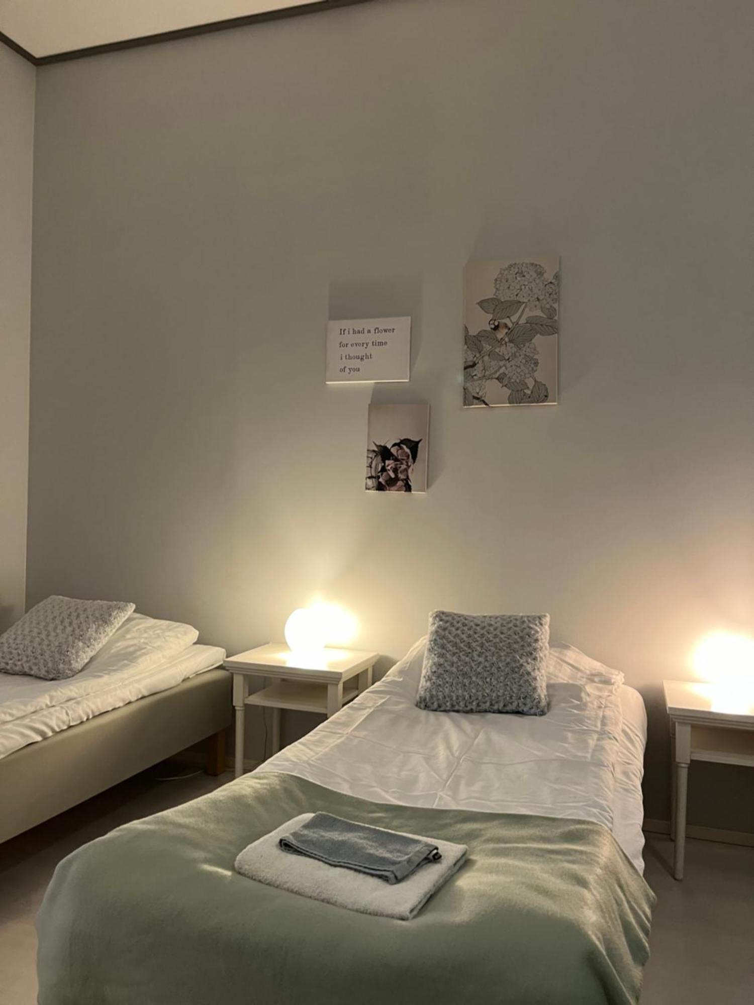 Hotelli Keskipiste Kärsämäki Zewnętrze zdjęcie